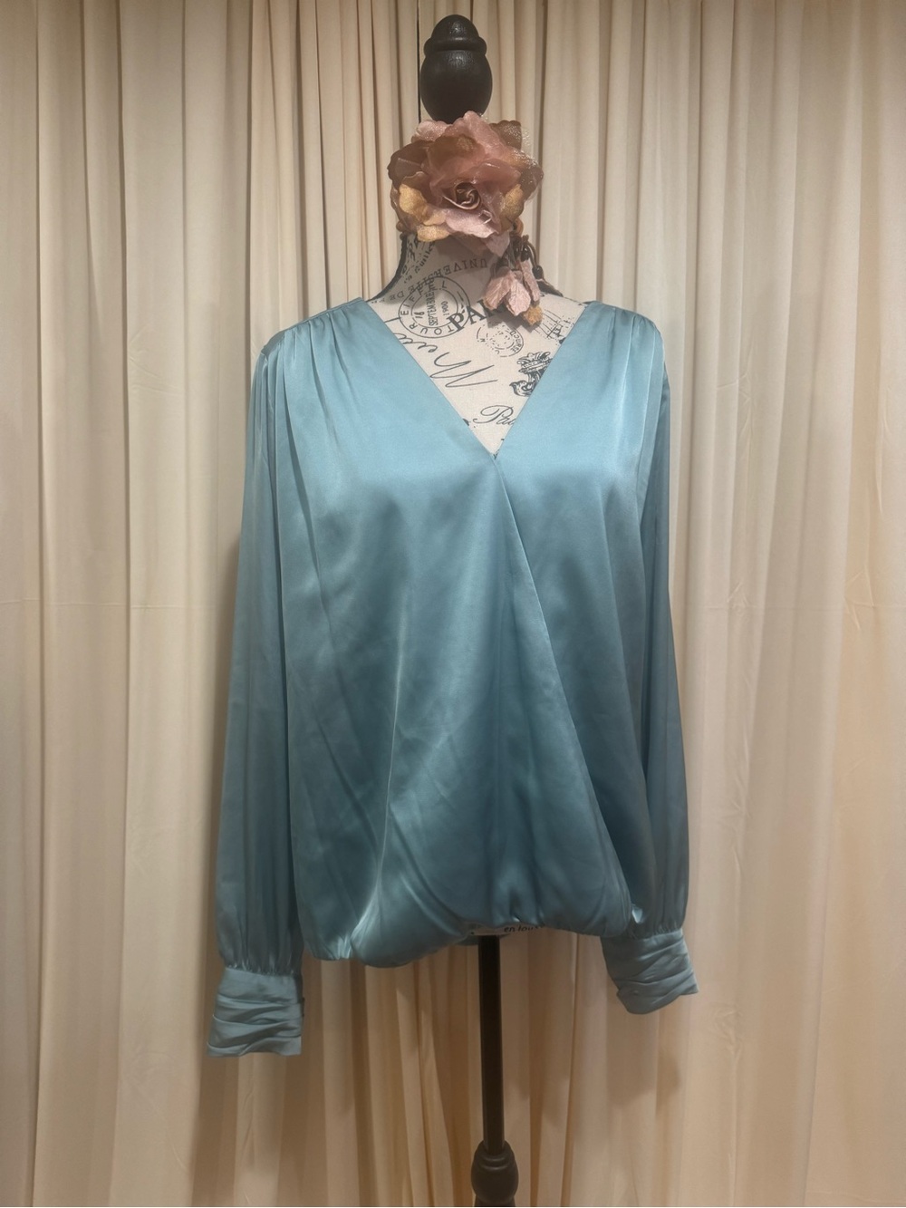 White House Black Market Blouse